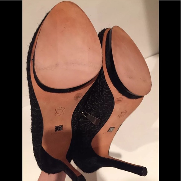 BCBGmaxazria Ven fur ankle boots black 9.5, 10 - Picture 9 of 13